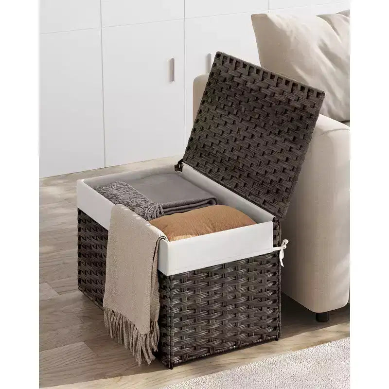 SONGMICS Panier de rangement avec couvercle, bac de rangement de 105 L (27,7 gallons), panier de rangement tressé pour couvertures avec poignées, pliable, doublure amovible, cadre en métal