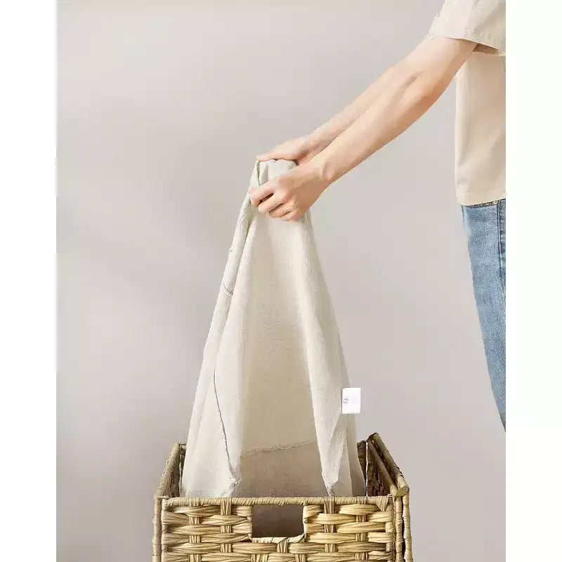 SONGMICS Panier de rangement avec couvercle, bac de rangement de 105 L (27,7 gallons), panier de rangement tressé pour couvertures avec poignées, pliable, doublure amovible, cadre en métal