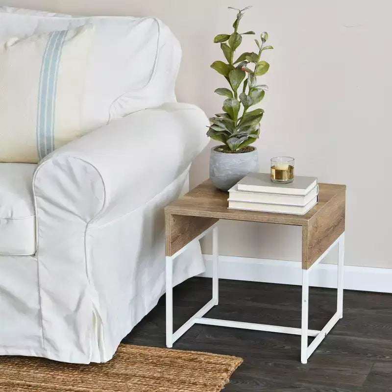 Table d'appoint carrée d'extrémité avec plateau enveloppant