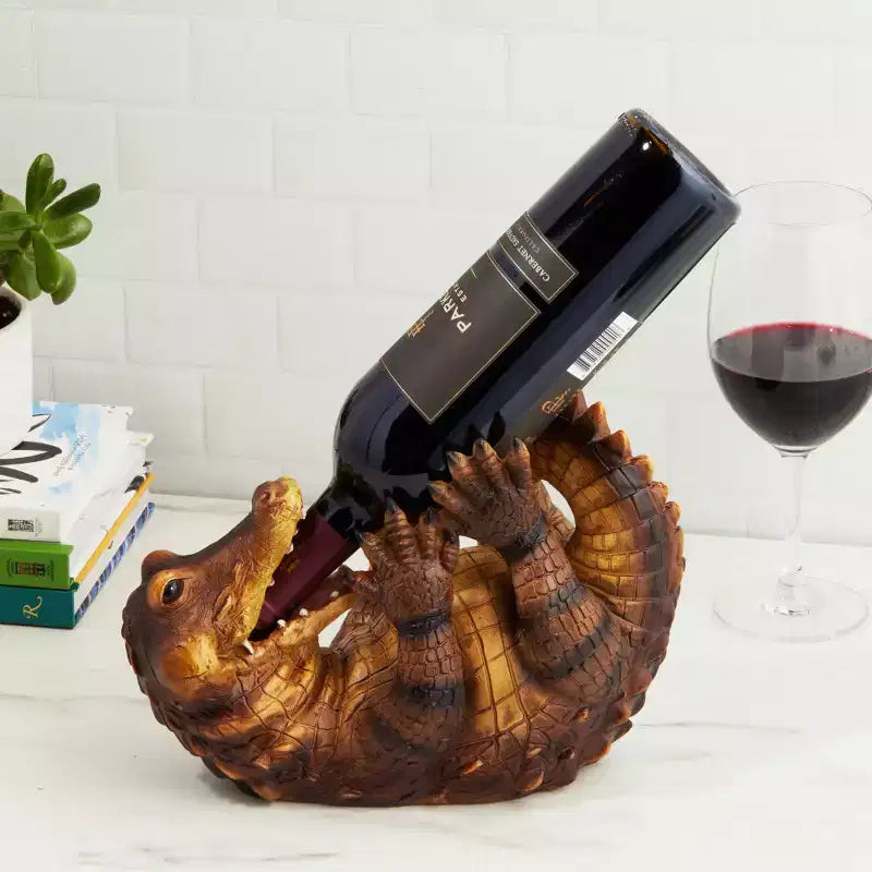 Porte-bouteille de vin en polyrésine en forme d'alligator, support de bouteille de vin de comptoir, marron, peut contenir 1 bouteille, lot de 1