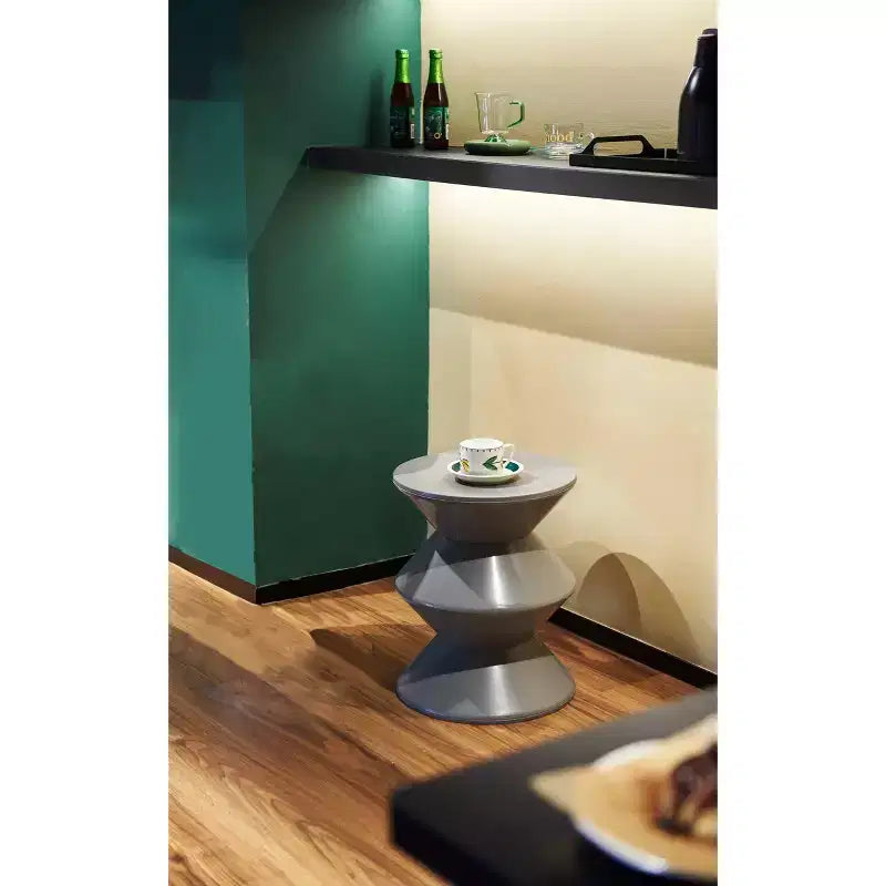 Table d'appoint contemporaine durable et moderne LeisureMod Aura