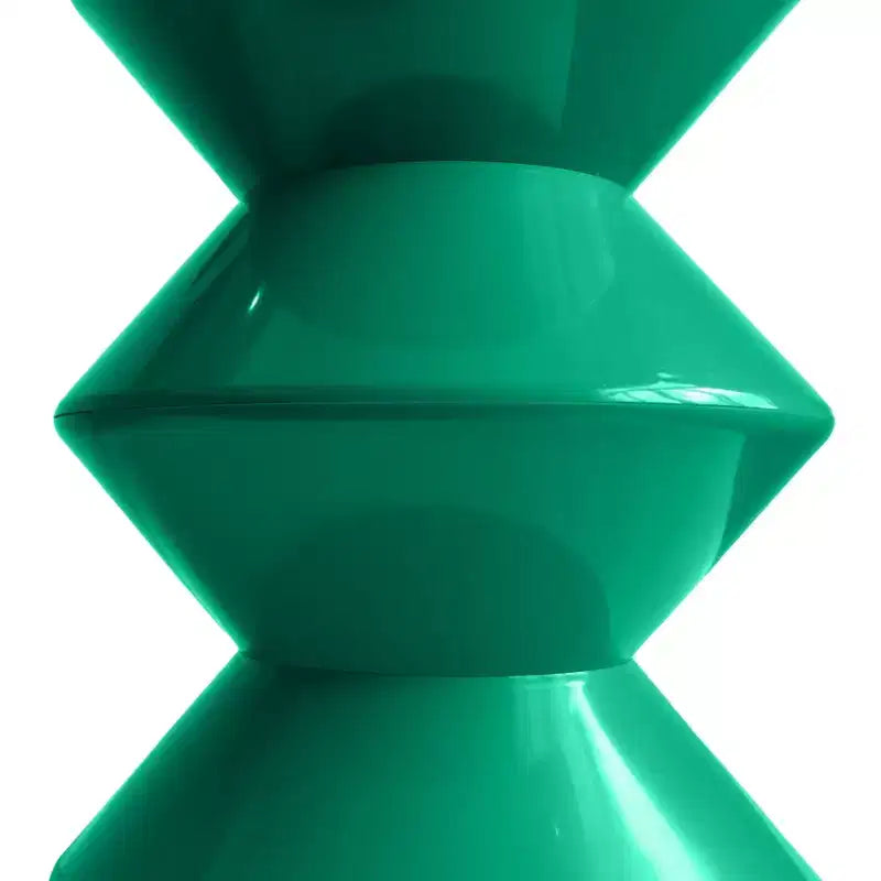 Table d'appoint contemporaine durable et moderne LeisureMod Aura