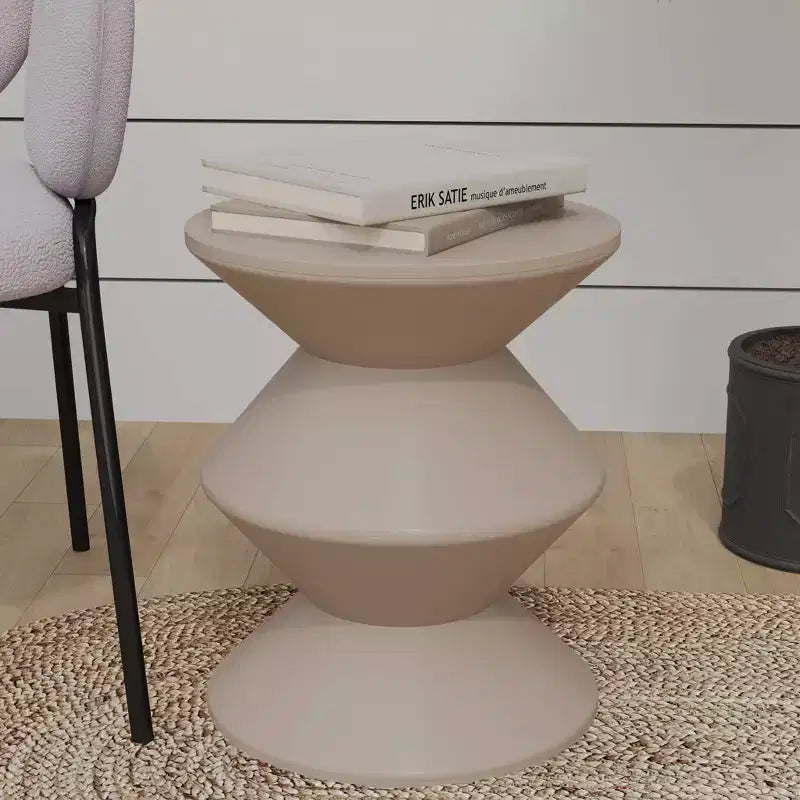 Table d'appoint contemporaine durable et moderne LeisureMod Aura