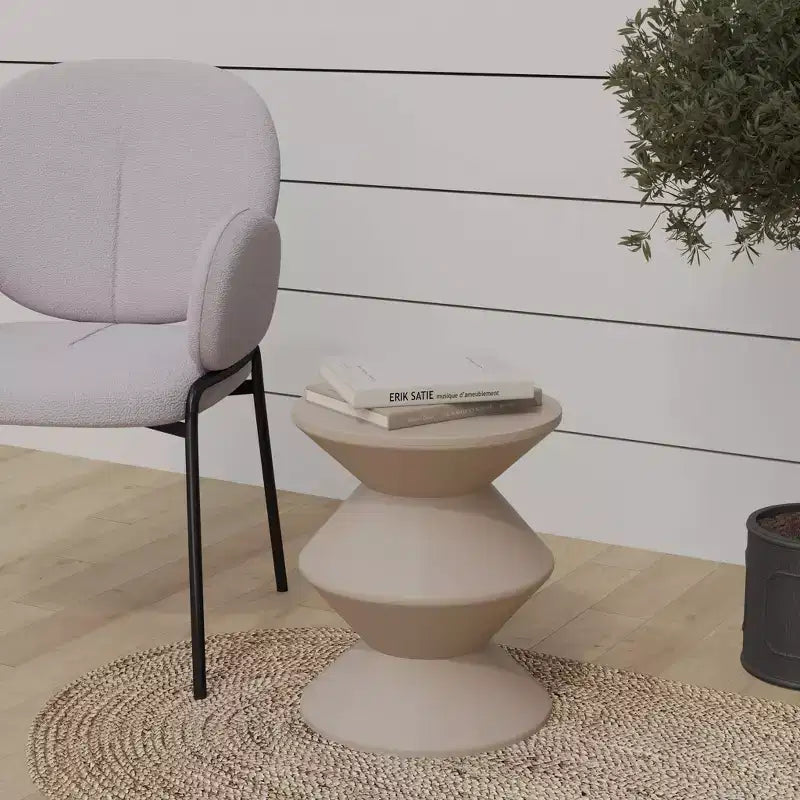 Table d'appoint contemporaine durable et moderne LeisureMod Aura
