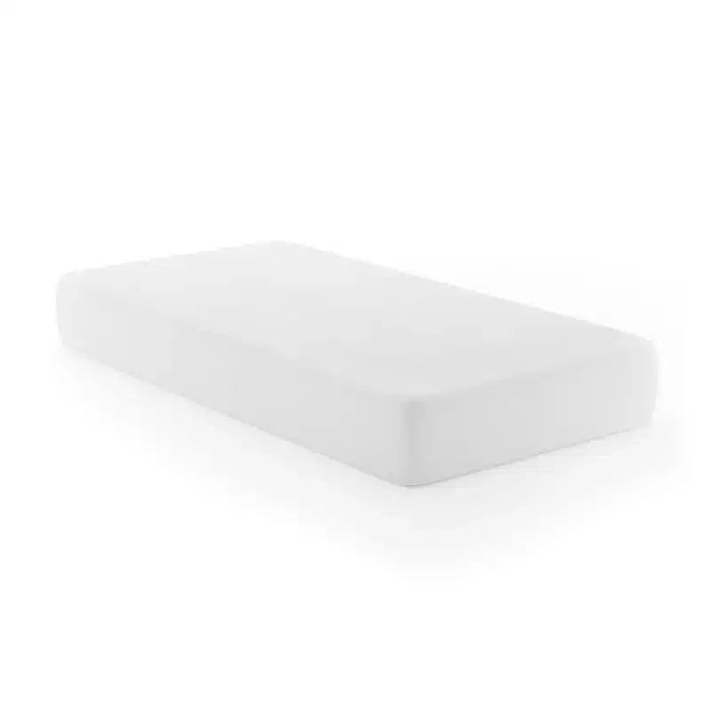 Matelas en mousse à mémoire de forme 3 couches Emma and Oliver en boîte avec infusion de thé vert, gel rafraîchissant, mousse certifiée CertiPUR-US et housse lavable