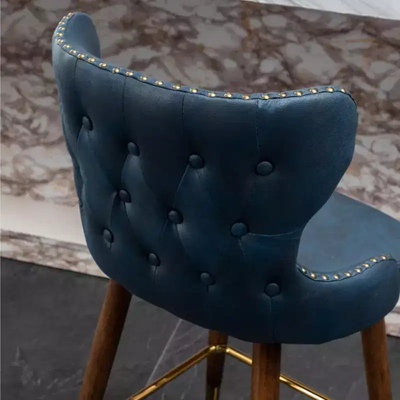 Tabouret de comptoir Roundhill Furniture Nevis, moderne du milieu du siècle, en similicuir touffeté avec garniture cloutée, bleu, lot de 2