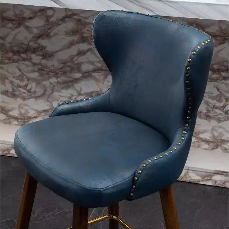 Tabouret de comptoir Roundhill Furniture Nevis, moderne du milieu du siècle, en similicuir touffeté avec garniture cloutée, bleu, lot de 2