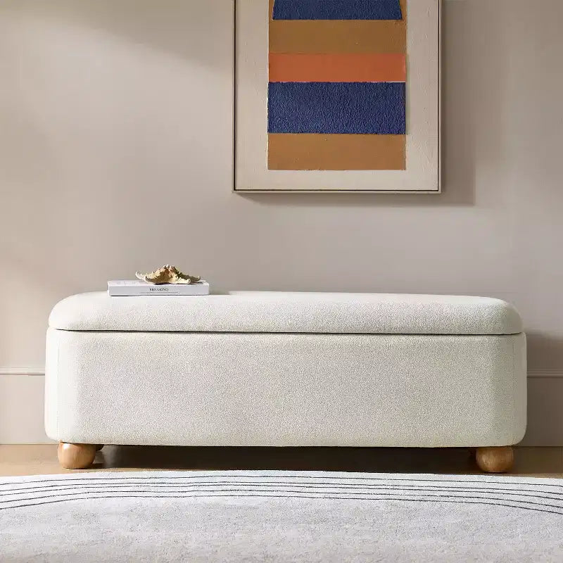Banc de rangement Patricio avec pieds en bois massif | ART OF LIVING DESIGNS