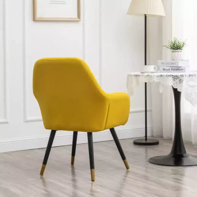 Fauteuil d'appoint contemporain en velours Tuchico, jaune