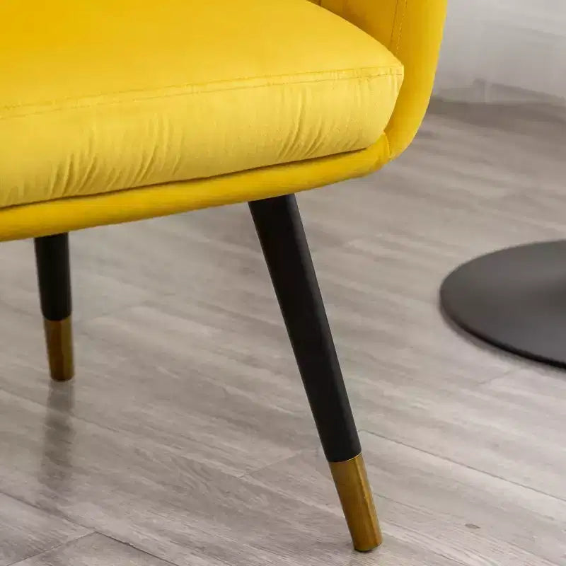 Fauteuil d'appoint contemporain en velours Tuchico, jaune