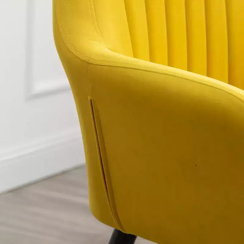Fauteuil d'appoint contemporain en velours Tuchico, jaune