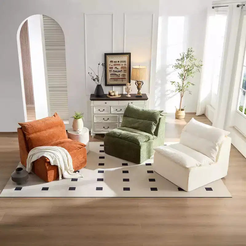 Fauteuil sans accoudoirs en mousse GDFStudio Vivien avec coussin