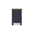 Table de chevet à deux tiroirs Landocken par Signature Design by Ashley, bleu