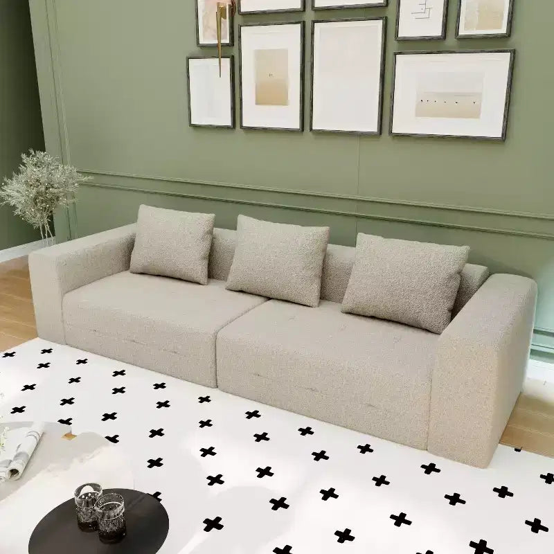 Canapé moderne Famapy en tissu moelleux beige avec coussins assortis : confort et style pour votre intérieur