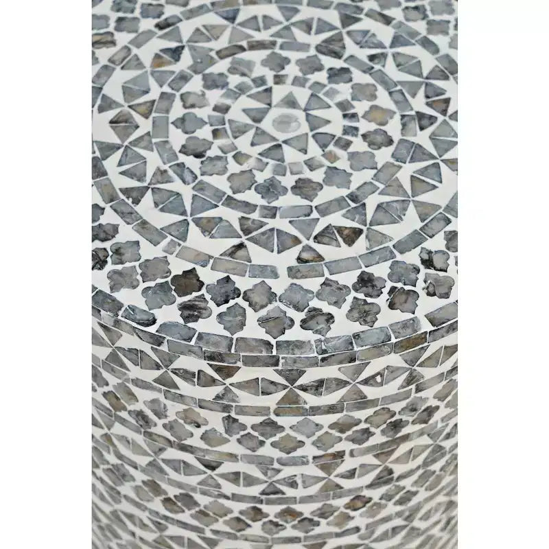 Jofran, Table d'appoint en petites coquilles Capiz fabriquées à la main, modèle Global Archive Terrazzo - Couleur marron