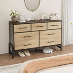 Commode 7 tiroirs pour chambre, commode large de 132 cm, tiroirs larges avec rangement autoportant, commode de rangement en bois pour salon, chambre à coucher