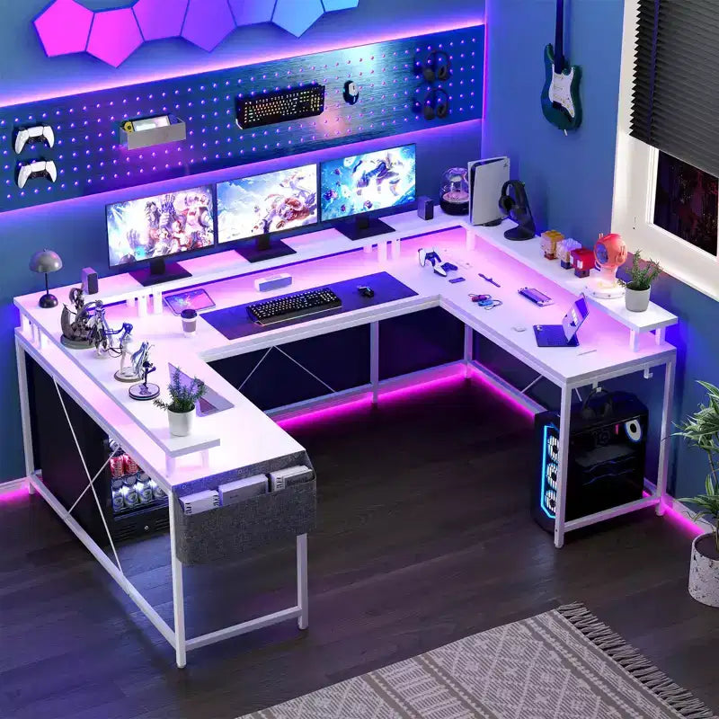 Bureau de jeu en U, bureau d'angle réversible avec prises de courant, bande LED et support de moniteur