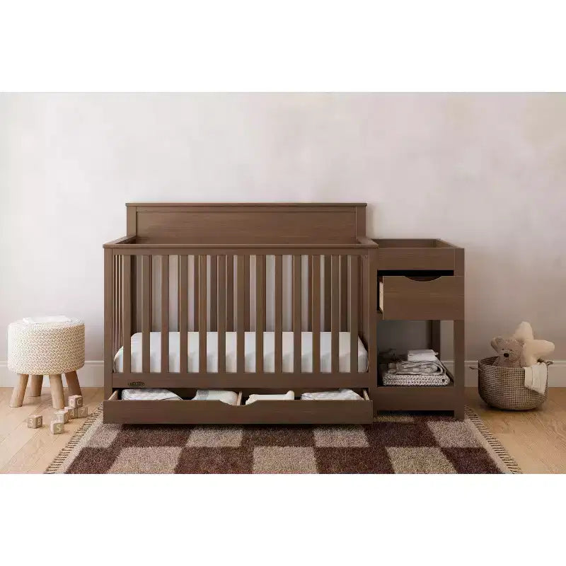 Lit de bébé et table à langer convertibles Graco Shiloh