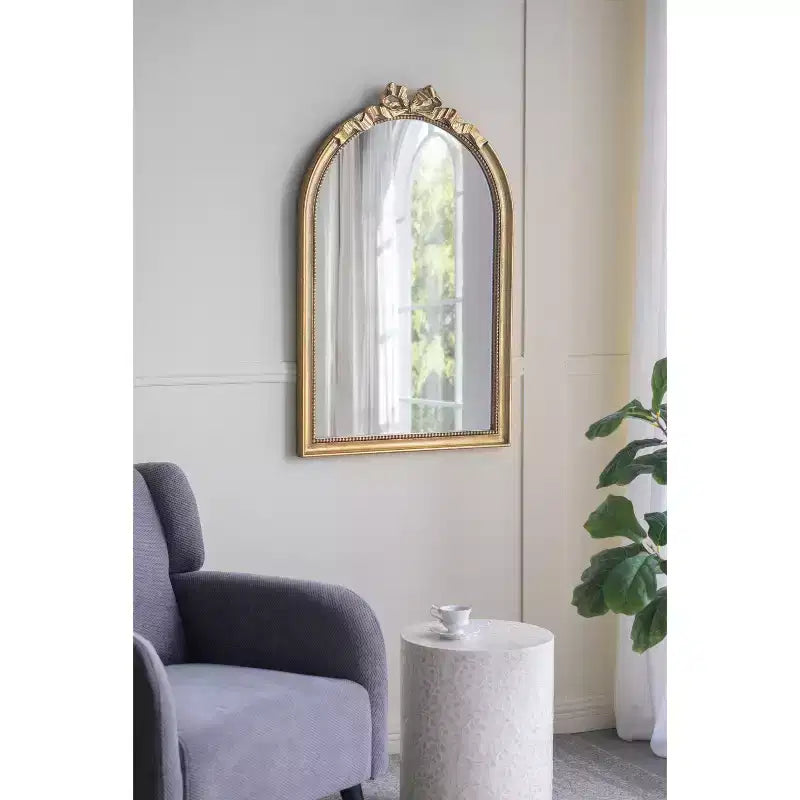 Miroir mural arqué doré de style baroque de 23,6 x 37,3 pouces