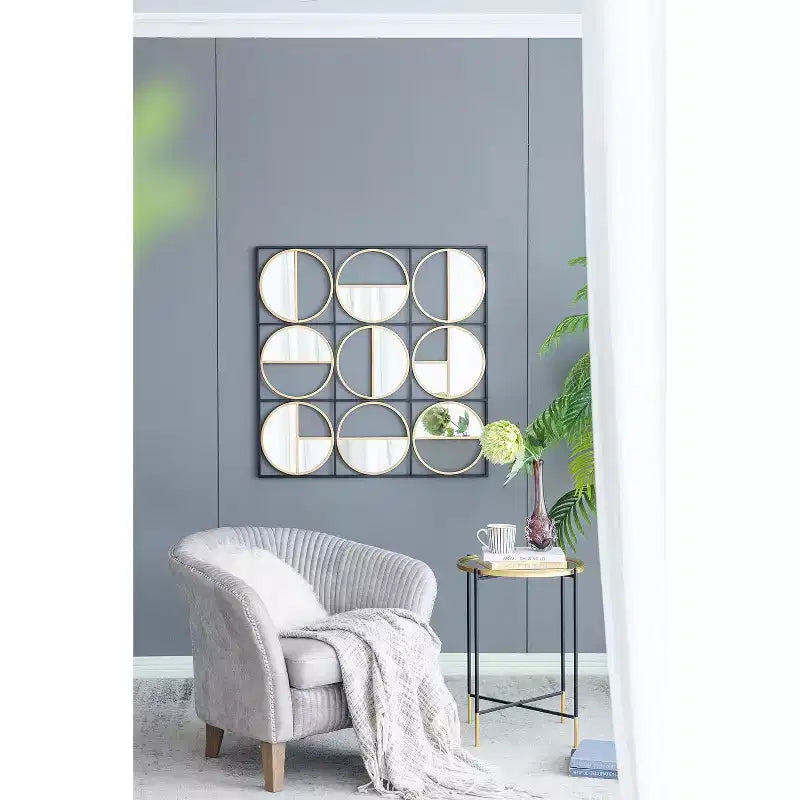 Miroir mural en métal noir perlé de 35,6 pouces