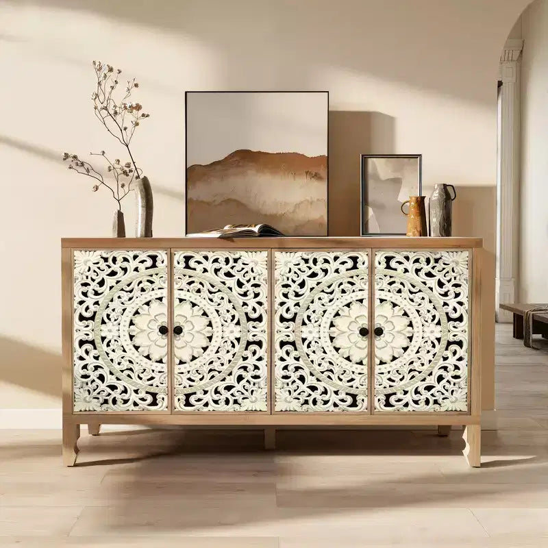 Buffet de rangement, Buffet bas vieilli avec 4 portes sculptées et étagère réglable, Buffet d'appoint en bois