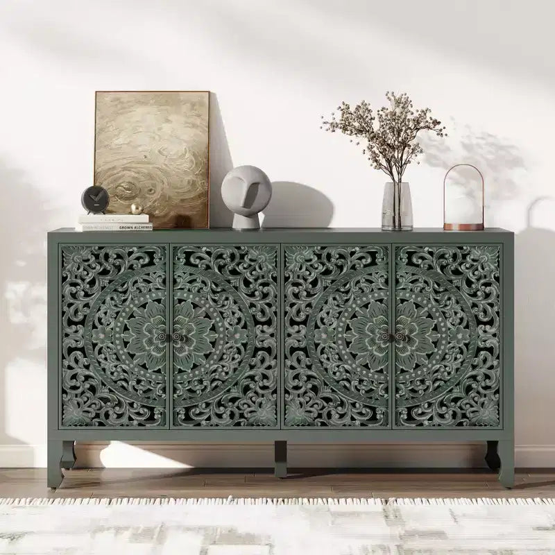 Buffet de rangement, Buffet bas vieilli avec 4 portes sculptées et étagère réglable, Buffet d'appoint en bois