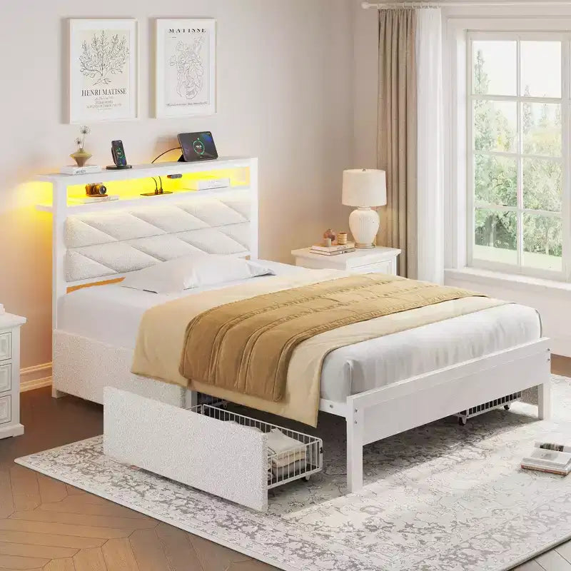 Cadre de lit capitonné avec tête de lit Greenstell - 4 tiroirs de rangement sous le lit, lumières LED à intensité variable et station de charge, montage facile