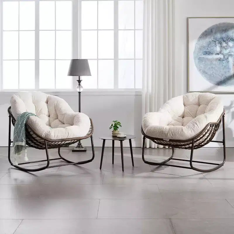 Fauteuil à bascule moderne en rotin avec coussin rembourré, fauteuil à bascule surdimensionné avec cadre en acier pour salon, chambre ou appartement - Panipeachy
