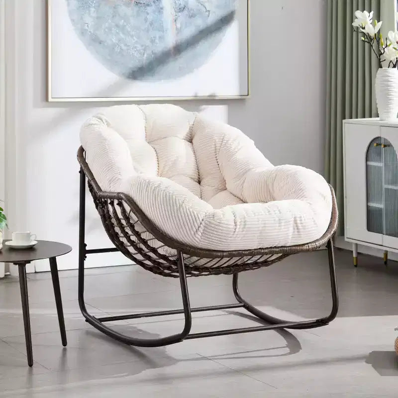 Fauteuil à bascule moderne en rotin avec coussin rembourré, fauteuil à bascule surdimensionné avec cadre en acier pour salon, chambre ou appartement - Panipeachy