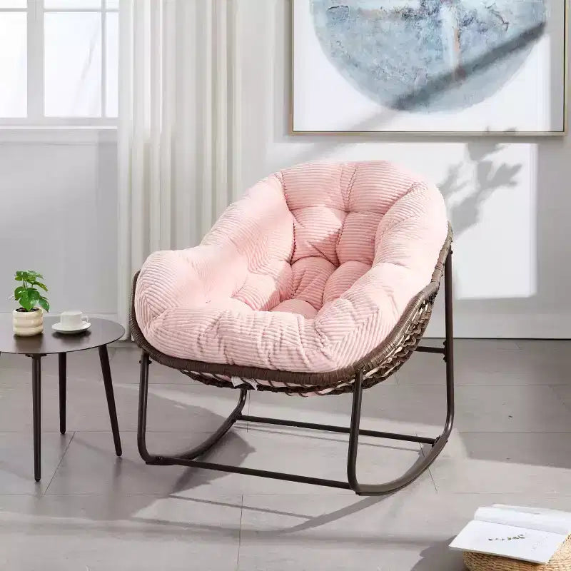 Fauteuil à bascule moderne en rotin avec coussin rembourré, fauteuil à bascule surdimensionné avec cadre en acier pour salon, chambre ou appartement - Panipeachy