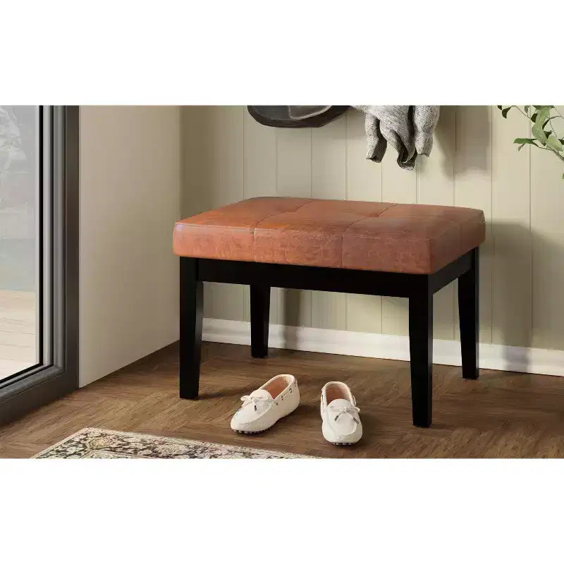Banc ottoman rectangulaire contemporain Abbey de 66 cm de large en similicuir végétalien marron vieilli