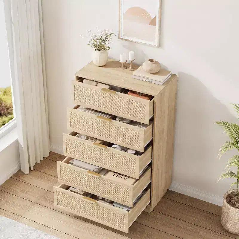 Commode 5 tiroirs en rotin pour chambre à coucher, Corps de meuble et pieds intégrés, Commode en bois pour couloirs, entrées et placards, Montage facile