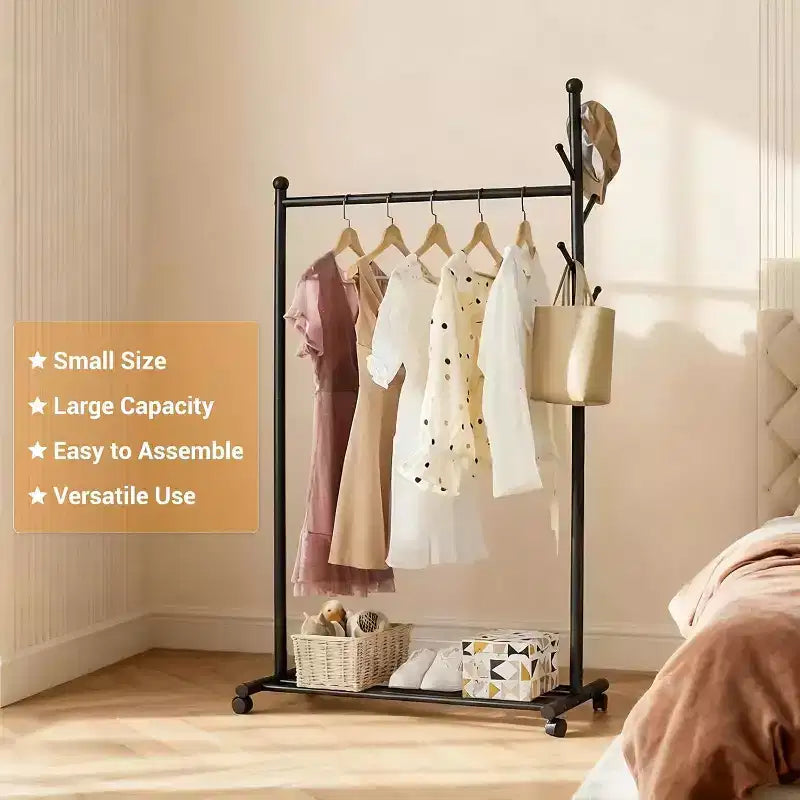 Portant à Vêtements, Penderie Métallique avec 5 Crochets Latéraux, Étagère Inférieure et Roues Verrouillables pour Chambre, Couloir, Magasins de Vêtements