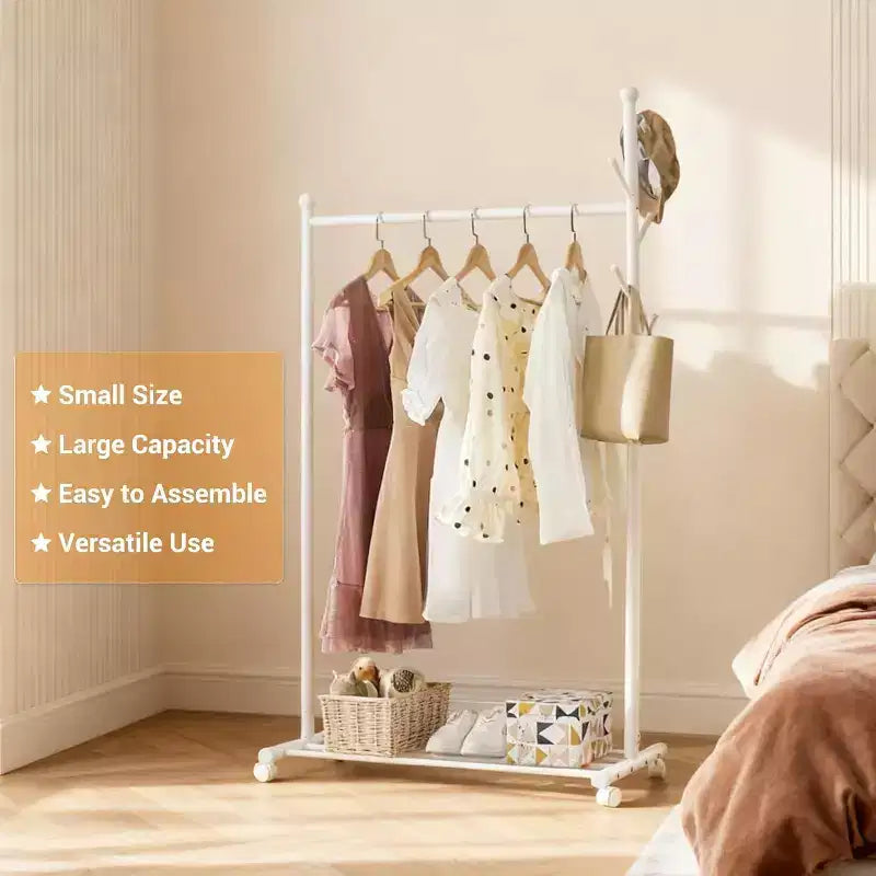 Portant à Vêtements, Penderie Métallique avec 5 Crochets Latéraux, Étagère Inférieure et Roues Verrouillables pour Chambre, Couloir, Magasins de Vêtements