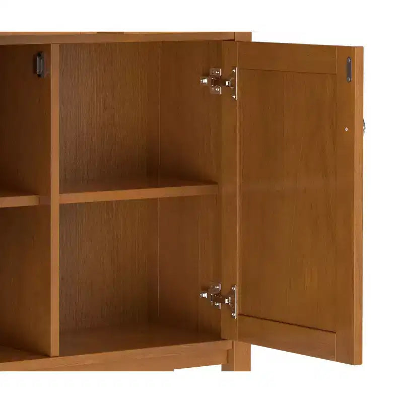 Meuble de rangement pour entrée de 36 po de large en bois massif de style transitoire Norfolk, brun doré pâle