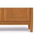 Meuble de rangement pour entrée de 36 po de large en bois massif de style transitoire Norfolk, brun doré pâle