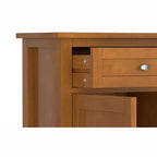Meuble de rangement pour entrée de 36 po de large en bois massif de style transitoire Norfolk, brun doré pâle