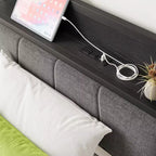 Cadre de lit double MAYEERTY avec tête de lit de rangement et station de recharge, pas besoin de sommier tapissier pour chambre à coucher