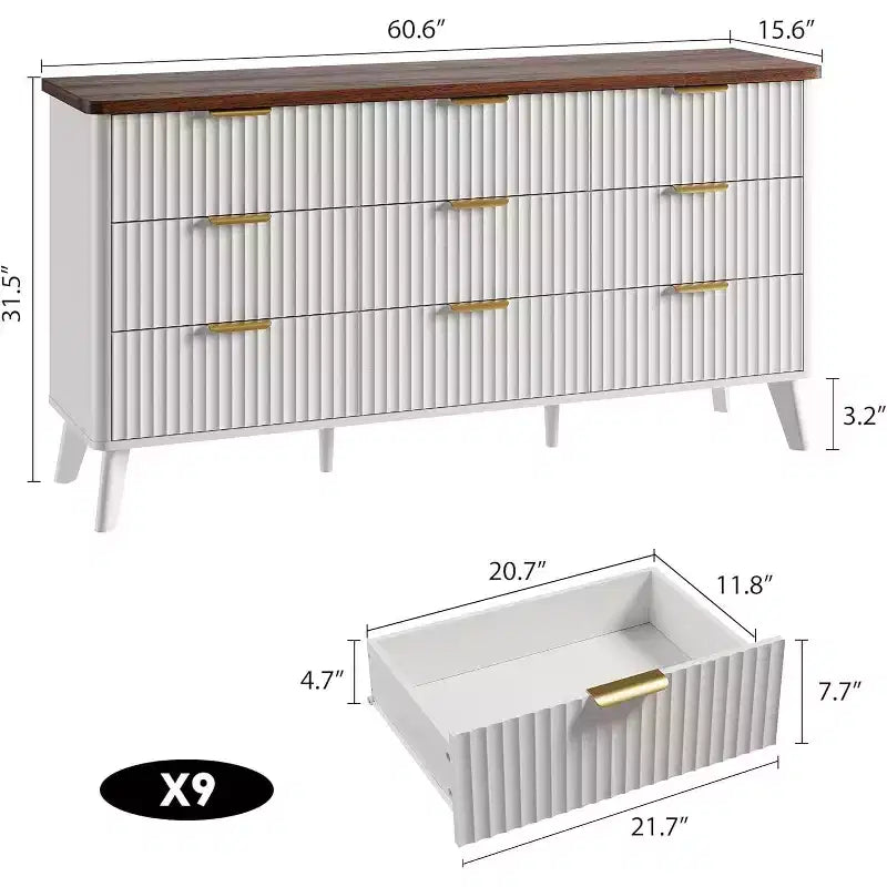 Commode cannelée Acekool à 9 tiroirs de 152 cm de large, commode moderne avec poignées dorées, organisateur de rangement incurvé pour chambre à coucher, salon, blanc