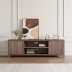 Meuble TV cannelé pour téléviseurs de 75 pouces et plus, meuble de divertissement moderne avec rangement à 2 niveaux, étagères réglables et poignées, console média pour salon et chambre