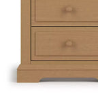 Table de chevet à 2 tiroirs Child Craft Jordyn pour chambre de bébé ou d'enfant, grand tiroir de rangement, en pin robuste, finition non toxique et sans danger pour les bébés