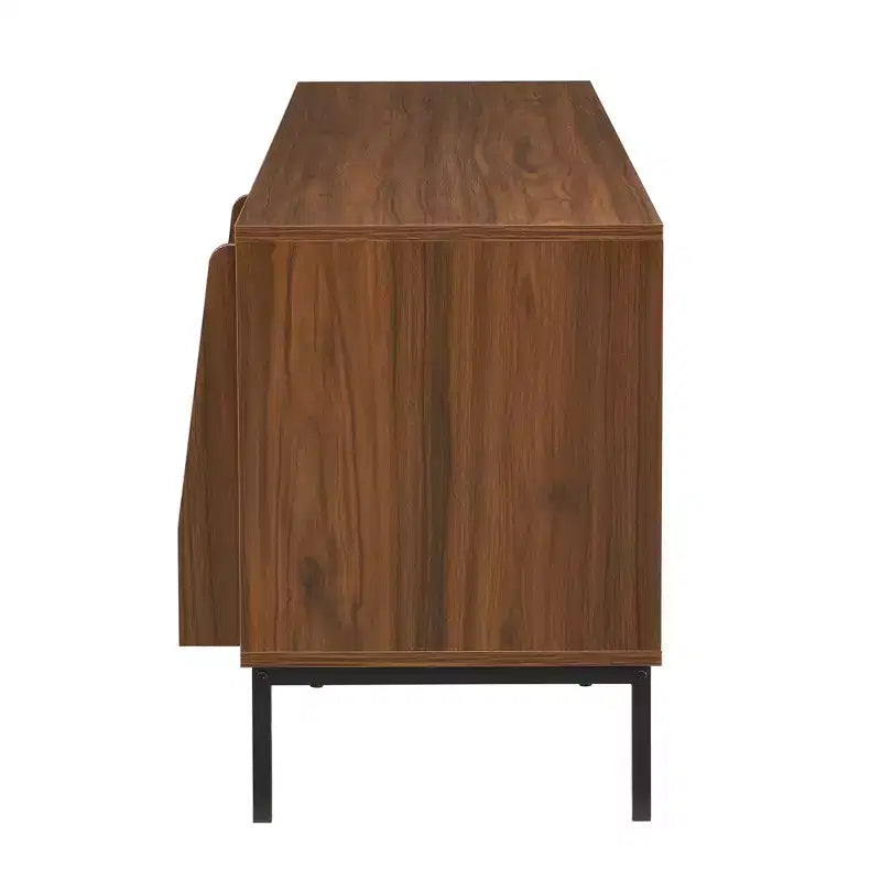 Meuble TV JVNOXK 70,8 pouces de style Mid-Century Modern avec espace de rangement, portes coulissantes, étagères réglables et cadre en métal. Idéal pour les salons