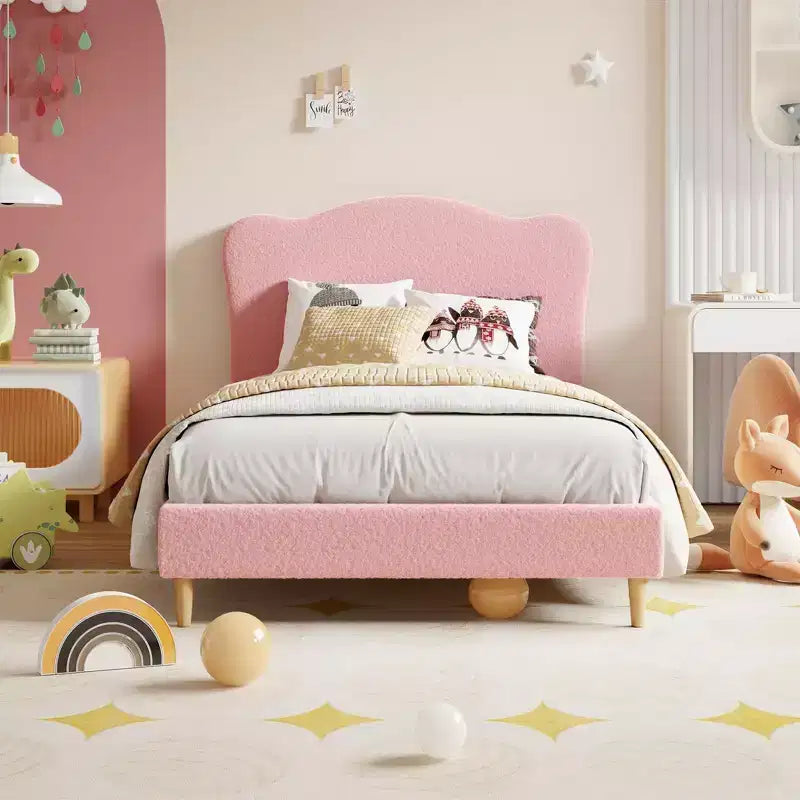 Cadre de lit double rembourré pour enfants avec tête de lit festonnée, lit double en velours mignon pour enfants, lit plateforme robuste, aucun sommier tapissier requis, lattes en bois