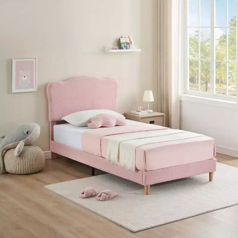 Cadre de lit double rembourré pour enfants avec tête de lit festonnée, lit double en velours mignon pour enfants, lit plateforme robuste, aucun sommier tapissier requis, lattes en bois