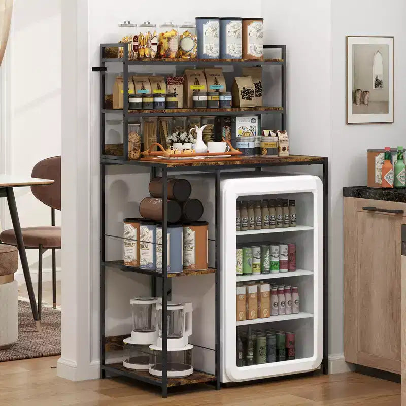 Support pour mini-réfrigérateur avec étagères de rangement, Meuble pour mini-réfrigérateur compact, Organiseur réversible gauche/droite avec prise de courant