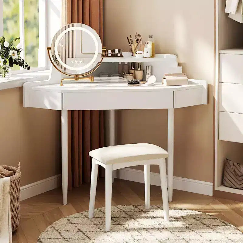 Coiffeuse d'angle élégante Okak avec tabouret rembourré, coiffeuse avec grand espace de rangement, coiffeuse compacte et peu encombrante pour chambre, blanche