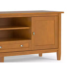 Meuble TV bas moderne du milieu du siècle en bois massif de 183 cm de large Noelle, en noyer, pour téléviseurs jusqu'à 80 pouces