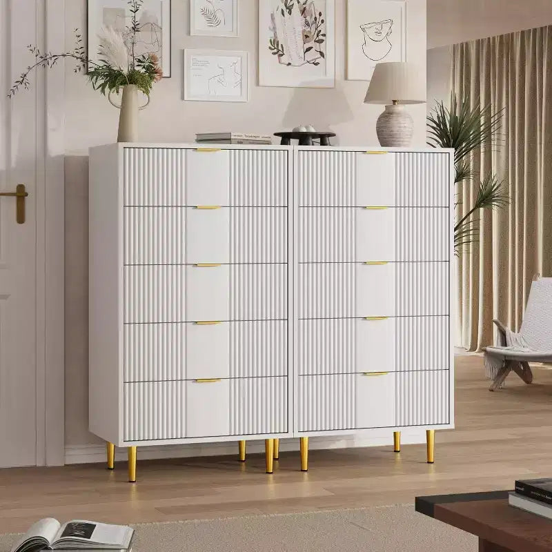 Commode cannelée pour chambre à coucher avec 5 tiroirs, commode moderne de 112,5 cm de hauteur avec poignée en métal, organisateur de rangement de vêtements en bois