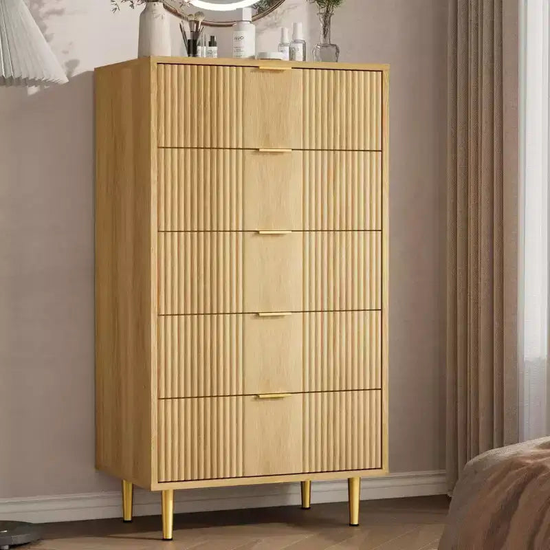 Commode cannelée pour chambre à coucher avec 5 tiroirs, commode moderne de 112,5 cm de hauteur avec poignée en métal, organisateur de rangement de vêtements en bois