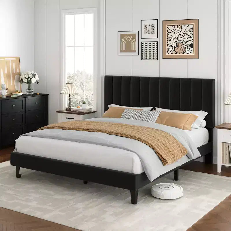 Cadre de lit Queen avec tête de lit capitonnée verticale ajustable, pas besoin de sommier tapissier, assemblage facile